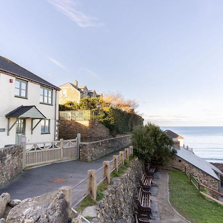 Above The Beach St Agnes  Exterior photo