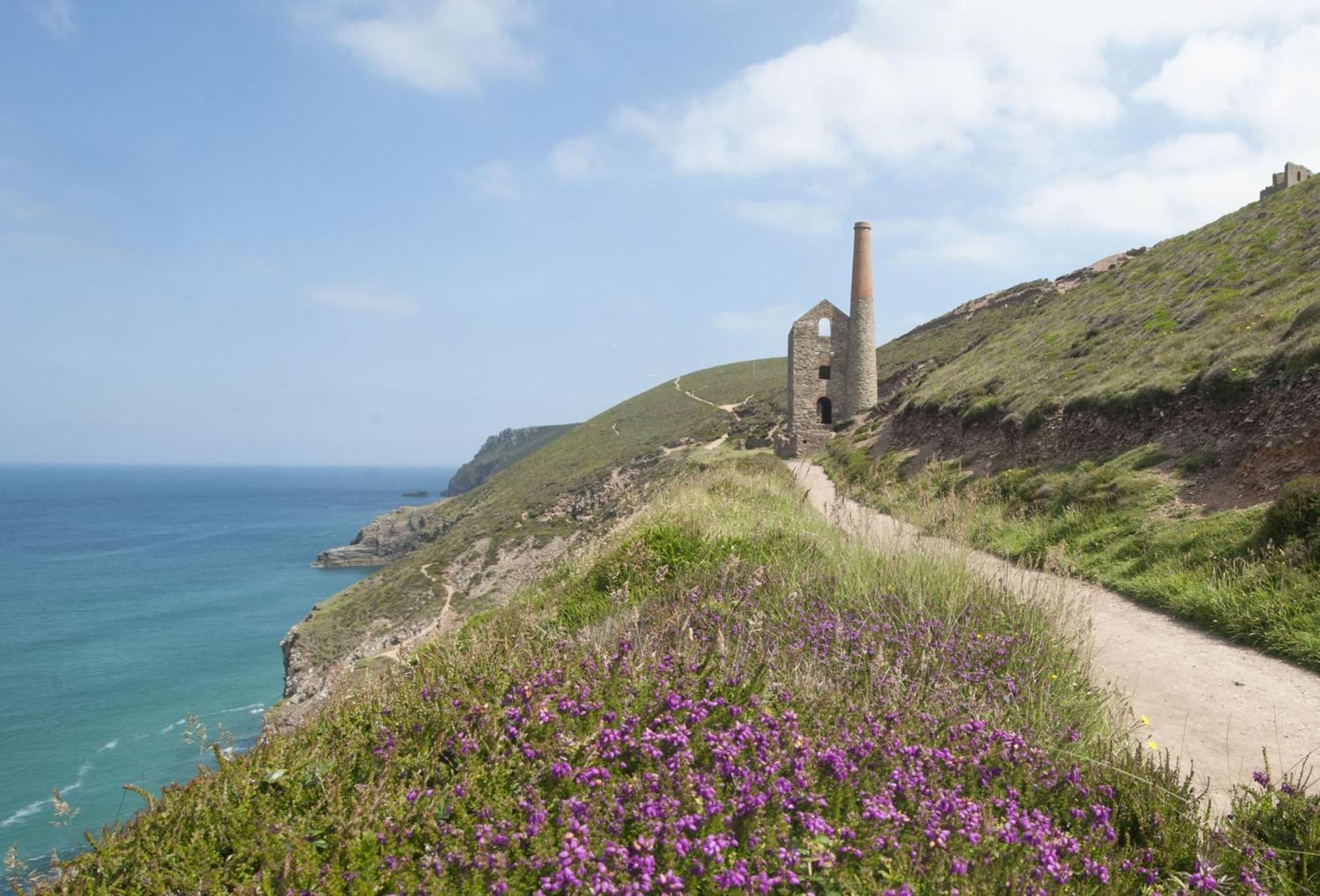 Above The Beach St Agnes  Exterior photo